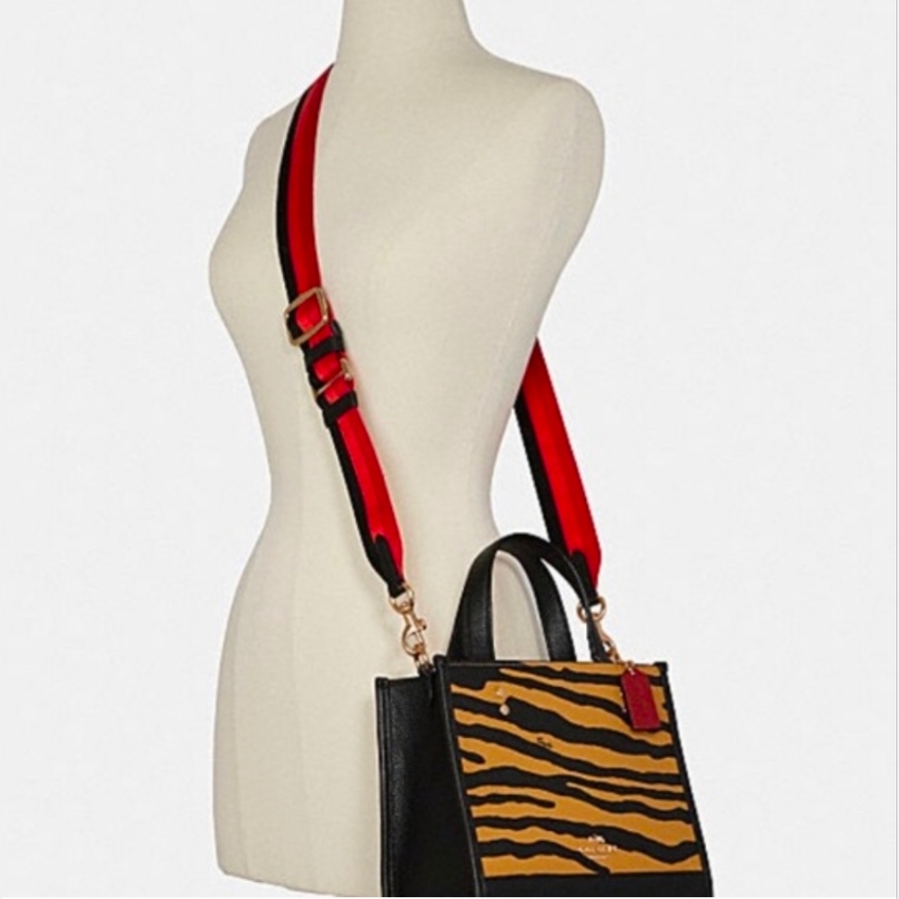 COACH Dempsey Tote 22 Tiger Year Special Edition - Picture 2 of 6